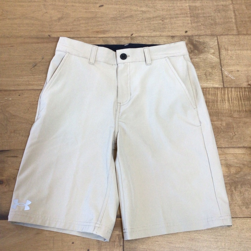 Under Armour Youth Boys Beige Athletic Hybrid Short Size 10 or 14